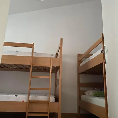 Beachside 2-bed Bliss! Appartamento Blace