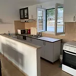Beachside 2-bed Bliss! Appartamento