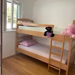 Apartment Beachside 2-bed Bliss!