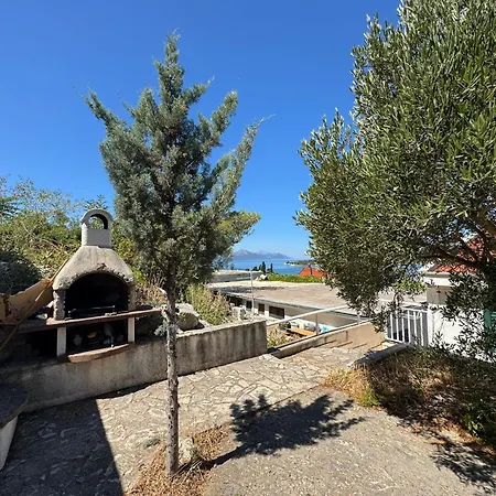 Beachside 2-bed Bliss! Blace