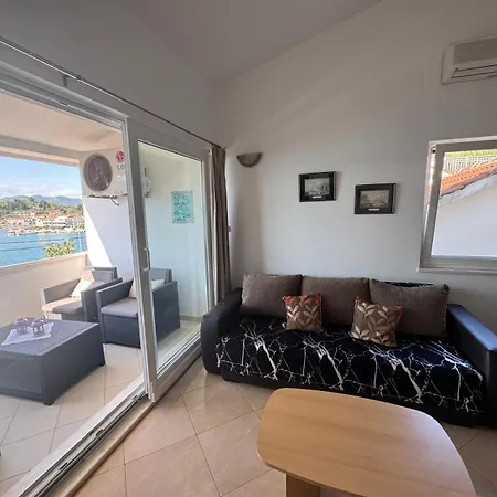 شقة Beachside 2-bed Bliss!