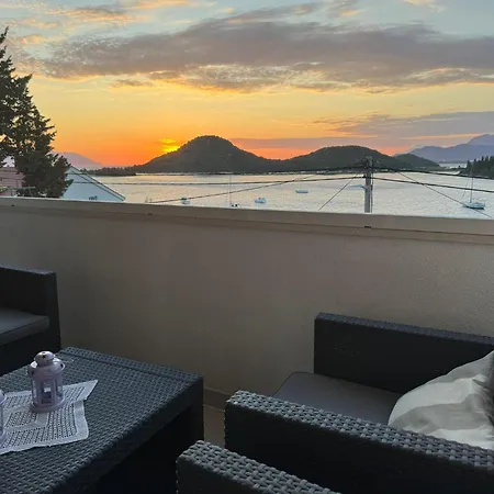 Beachside 2-bed Bliss! شقة *