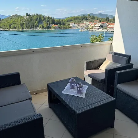 شقة Beachside 2-bed Bliss! *