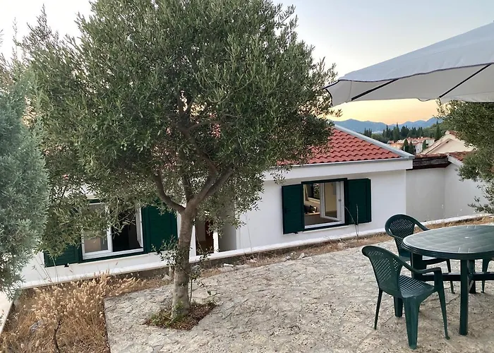 Διαμέρισμα Beachside 2-bed Bliss!