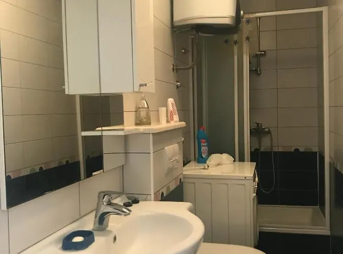 Beachside 2-bed Bliss! Διαμέρισμα *