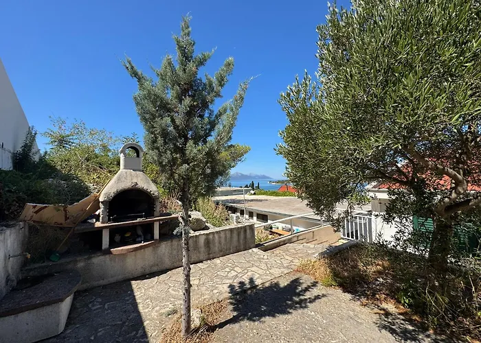 Beachside 2-bed Bliss! Blace