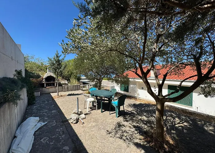 Beachside 2-bed Bliss! Διαμέρισμα *